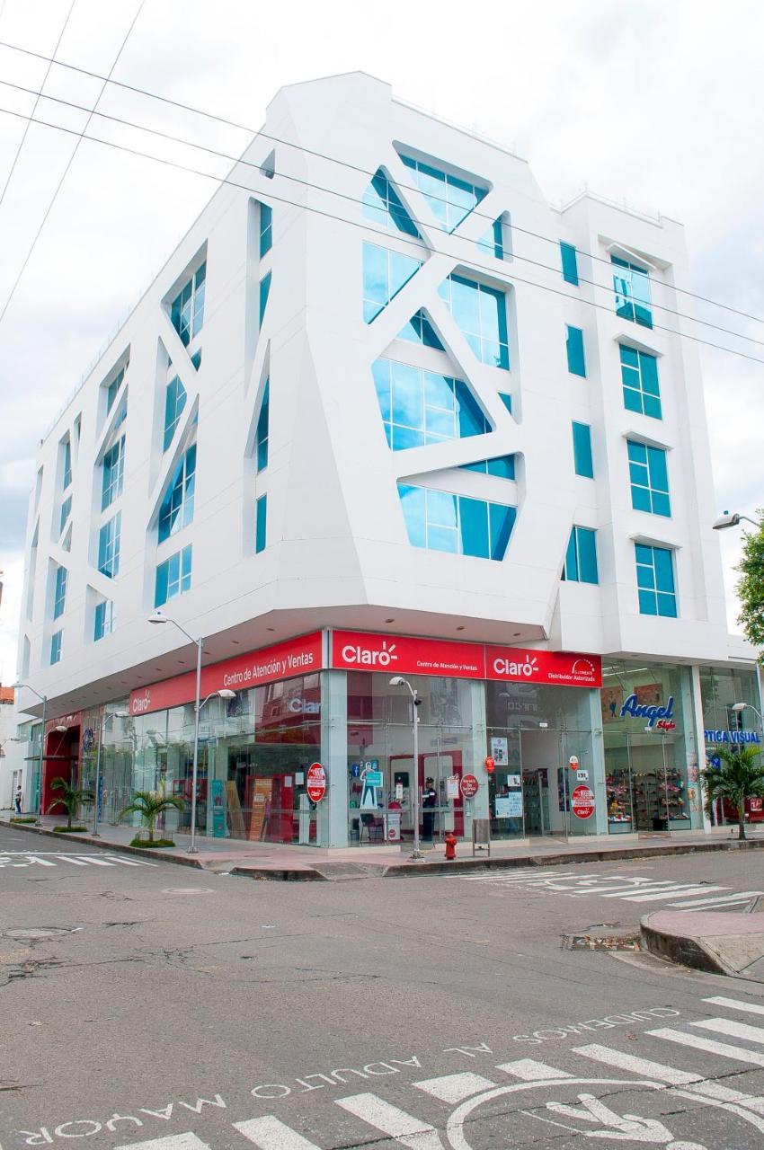 Hotel Hr Amada קוקוטה מראה חיצוני תמונה